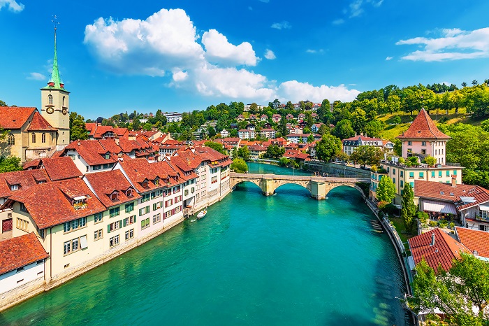 Thụy Sĩ có nhiều thành phố lớn và phát triển nhưng không có thủ đô chính thức